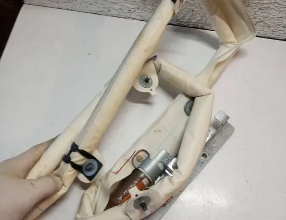 VOLVO XC60 1 generation (2008-2017) Left Side Roof Airbag SRS 31271737 33159472