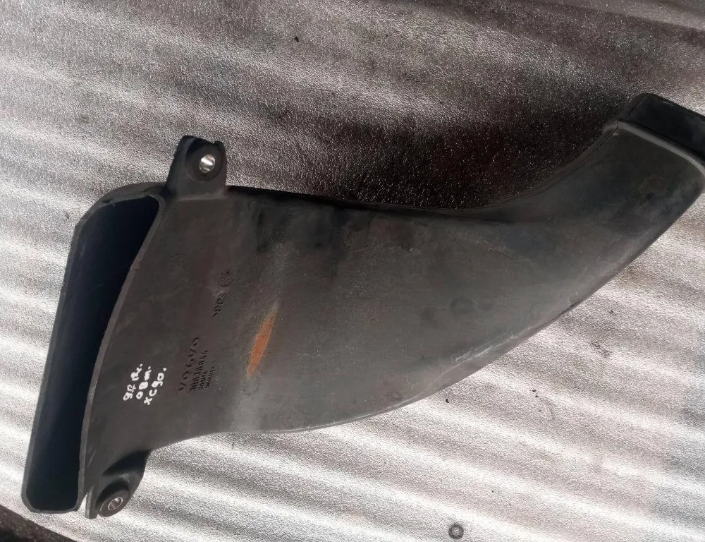 VOLVO XC60 1 generation (2008-2017) Air Intake Tube 30636844 33159919