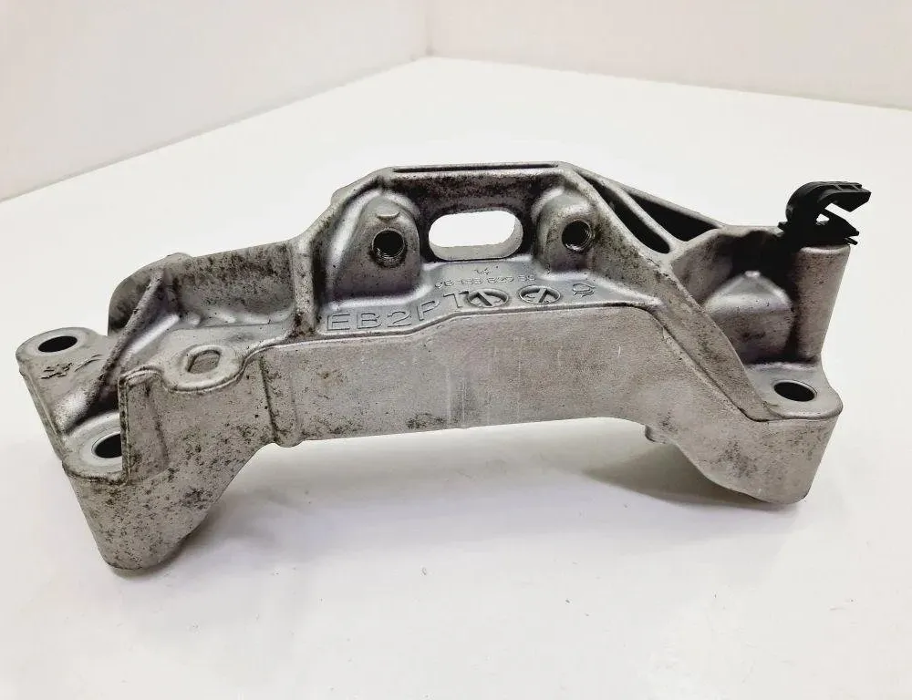 PEUGEOT 2008 2 generation (2019-2023) Držiak motora pravá strana 9813582980 30573873