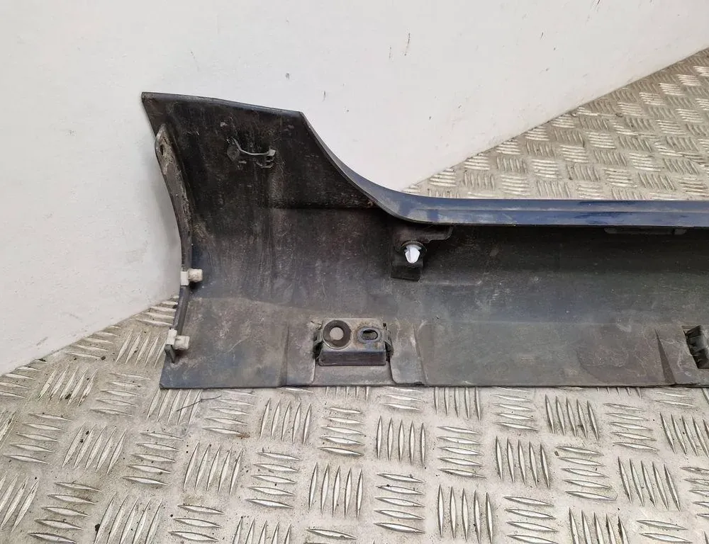 RENAULT Talisman 1 generation (2012-2024) Ľavý plastový kryt bočného prahu 764195063R 34062964