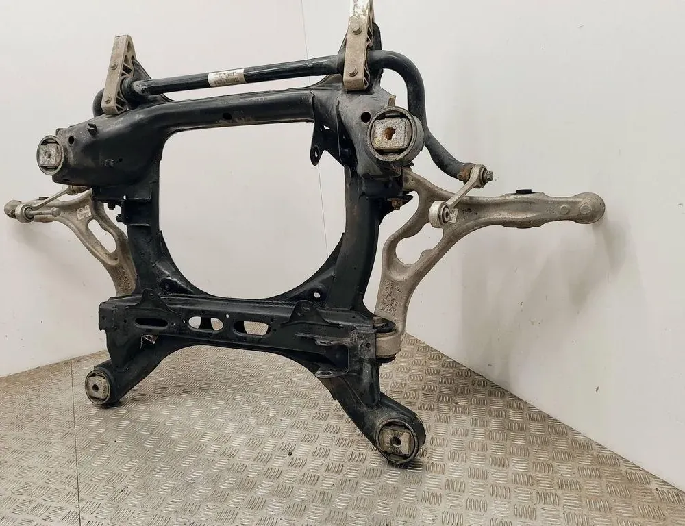 PORSCHE Cayenne 958 (2010-2018) Передний траверс 33179574