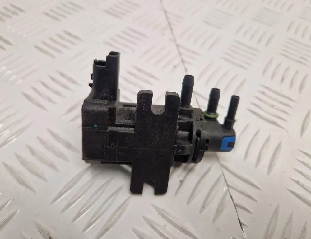 PEUGEOT 508 1 generation (2010-2020) Соленоидный клапан 9801887680 33511000