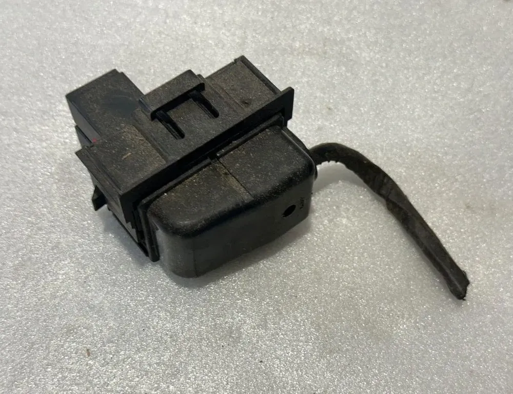 VOLVO XC70 2 generation (2000-2007) Реле 6G9T14B192AA 34129870