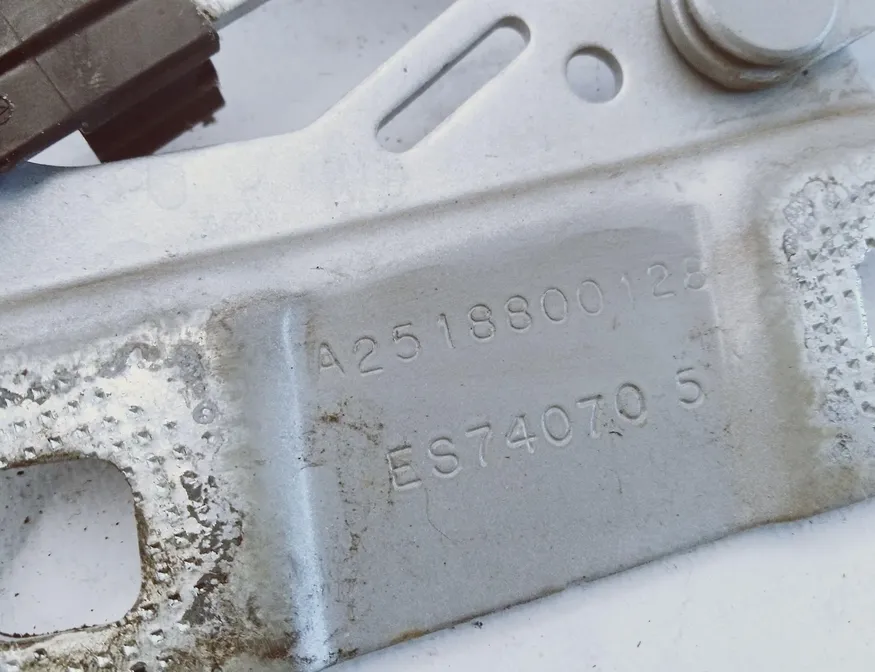 MERCEDES-BENZ M-Class W164 (2005-2011) Front Left Bonnet Hinge A2518800128 27609308