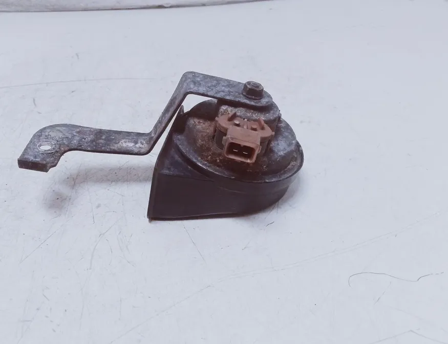 VOLVO S40 2 generation (2004-2012) Сигнал E355306 27632459