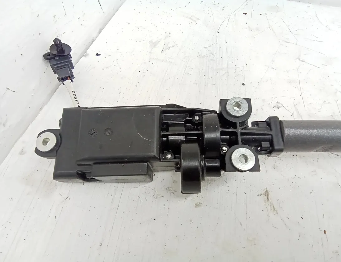 AUDI A8 D4/4H (2010-2018) Регулятор высоты ремня безопасности (передний правый) 4H0857833 27694599