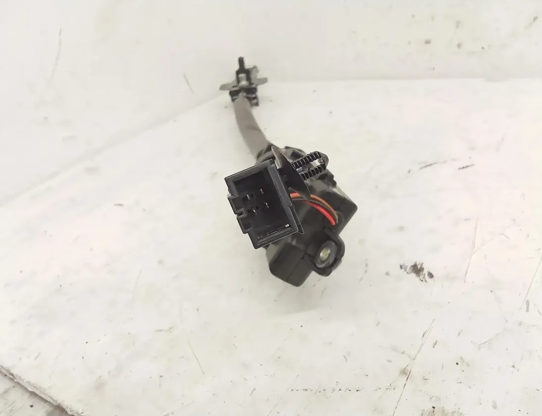 AUDI A8 D4/4H (2010-2018) Регулятор высоты ремня безопасности (передний правый) 4H0857833 27694599