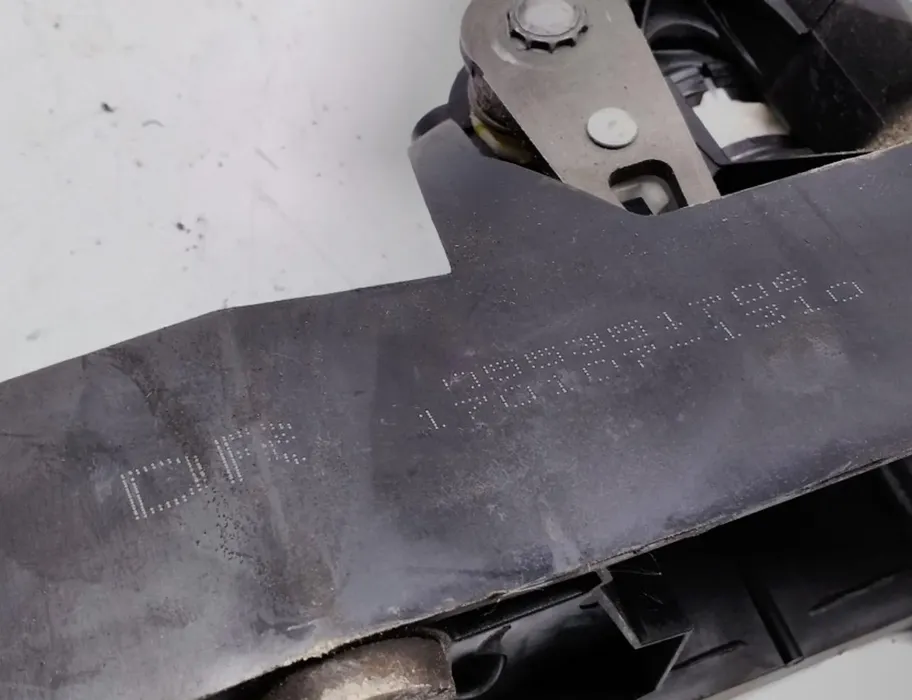 OPEL Astra H (2004-2014) Кулиса 090280101 28621593