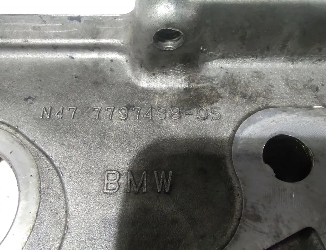 BMW 5 Series E60/E61 (2003-2010) Doplnkové vnútorné časti motora. 779748805 28622832