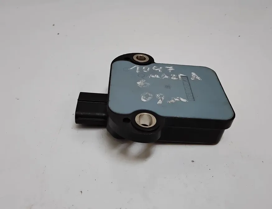 MAZDA 3 BK (2003-2009) Датчик ускорения 1745005730 28626647