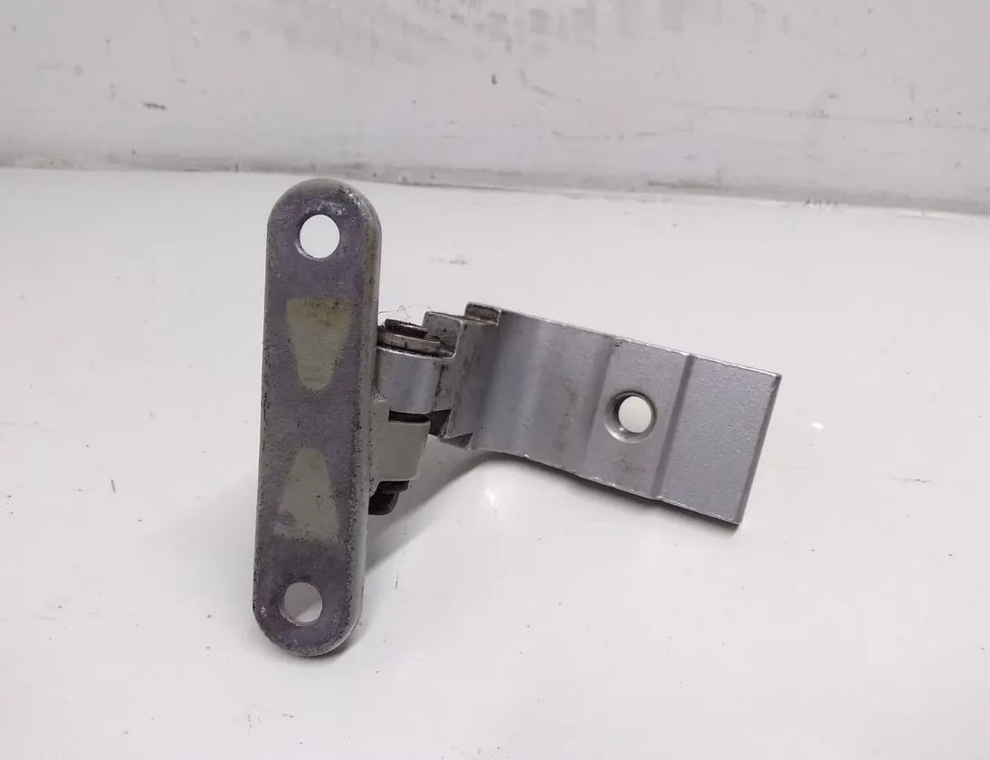 BMW 5 Series F10/F11 (2009-2017) Rear Left Door Hinge 7185635 28688252