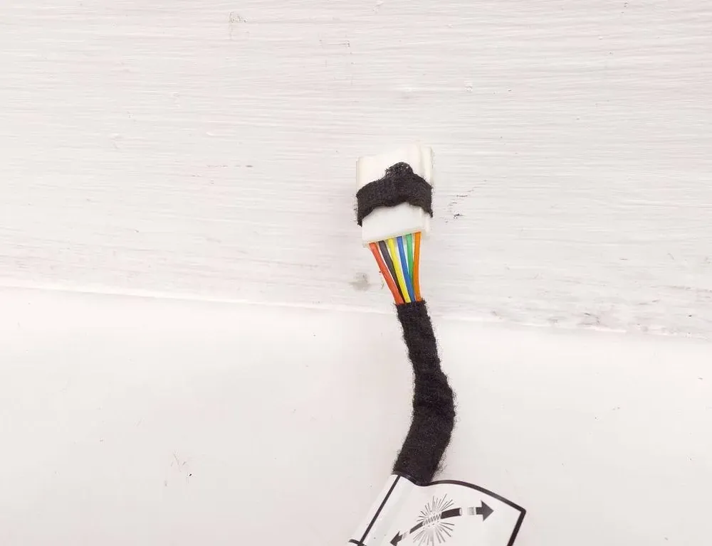 BMW 3 Series G20/G21/G28 (2018-2024) Амортизатор крышки багажника правый 7453413 33255605