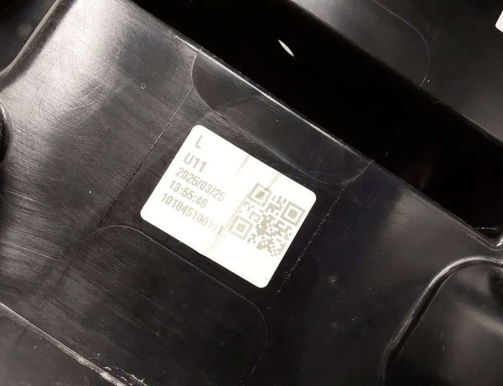 BMW iX I20 (2021-2024) Rear Left Bumper Bracket 9881943 33602386