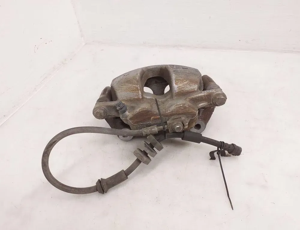 MERCEDES-BENZ EQB 1 generation (2021-2023) Ľavý predný brzdový strmeň L72377AD 34264716