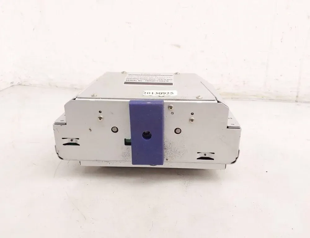 VOLVO XC60 1 generation (2008-2017) Екран навигаций 20130925 34064659