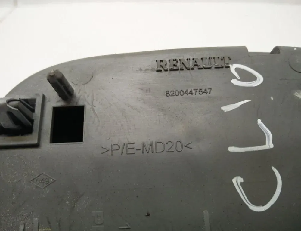 RENAULT Megane 3 generation (2008-2020) Освещение салона 8200447547 34453400