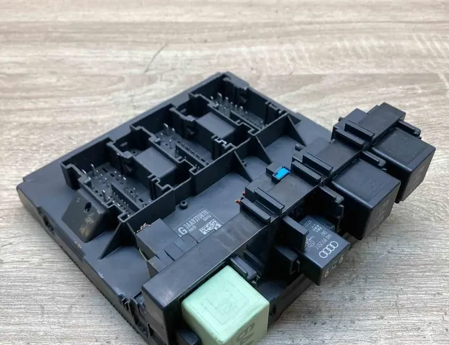 VOLKSWAGEN Passat B7 (2010-2015) Komfortná ovládacia jednotka 3AA937087B,5WK50275 34408785