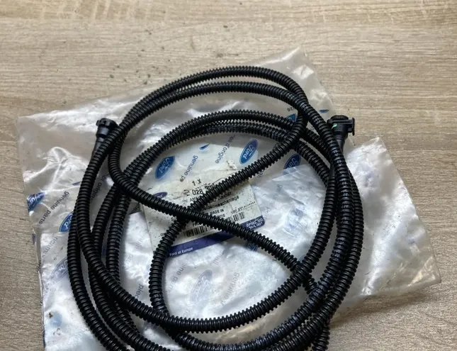 FORD C-Max 2 generation (2010-2019) ШЛАНГ (ШЛАНГИ) ОКОННОЙ ЖИДКОСТИ ЛОБОВОГО СТЕКЛА 2028300,AM5117409BB 34291890