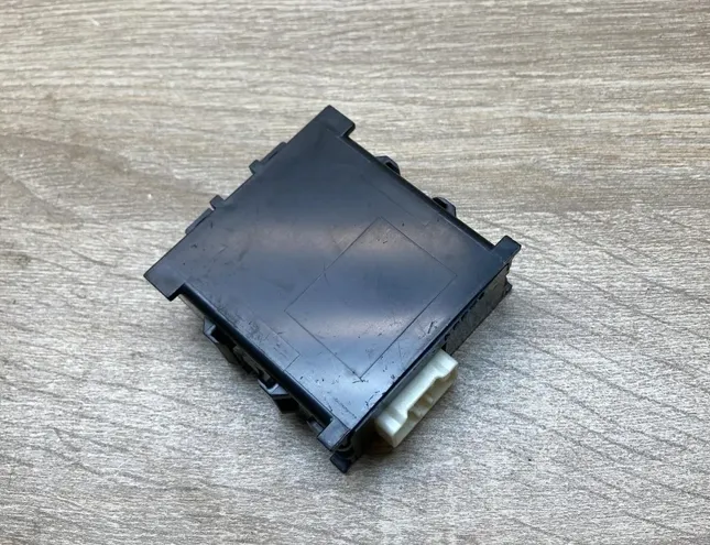 LEXUS RX 4 generation (2015-2024) Ovládacia jednotka alarmového signálu 8597048040,8597048040 34445615