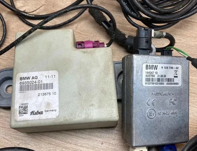 BMW 5 Series E28 (1981-1988) Bluetooth ovládacia jednotka 9257153,6935024,9123739 34387595