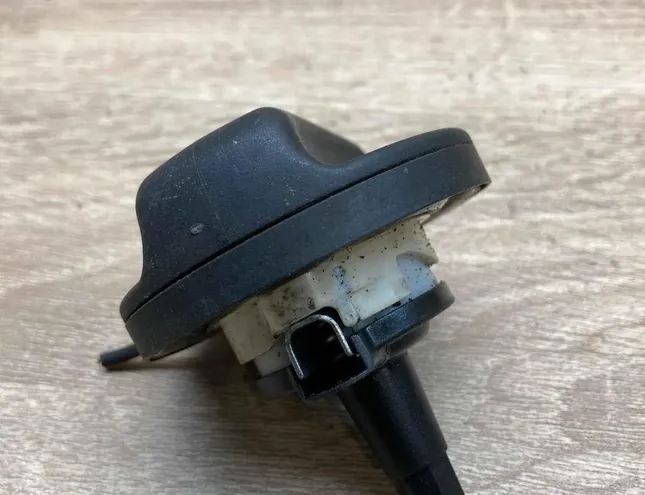 BMW X6 E71/E72 (2008-2012) Крышка бензобака 7222392,DIESEL 34380969