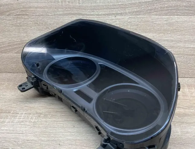 LEXUS IS XE20 (2005-2013) Спидометр 8380053640,2574301404,XE07 34370472