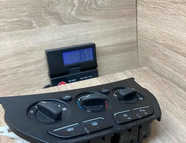 FORD C-Max 2 generation (2010-2019) БЛОК УПРАВЛЕНИЯ КОНДИЦИОНЕРА ВОЗДУХА / КЛИМАТА/ ПЕЧКИ (В САЛОНЕ) AM5T18549,AM5T18K574AC 34402062