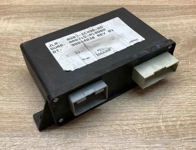 JAGUAR XF Jednotka ovládania ručnej brzdy 8W832C496BD,AA0315A100BD 34330564