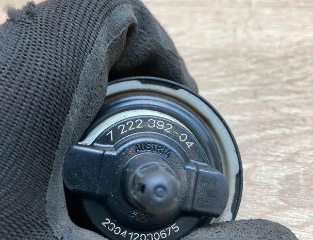 BMW X6 E71/E72 (2008-2012) Крышка бензобака 7222392,DIESEL 34380969