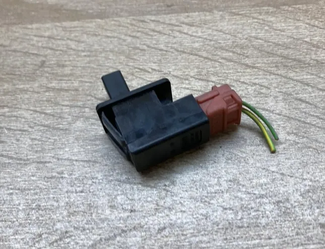 CITROËN C3 1 generation (2002-2010) Датчик ручного тормоза N6012 34278962