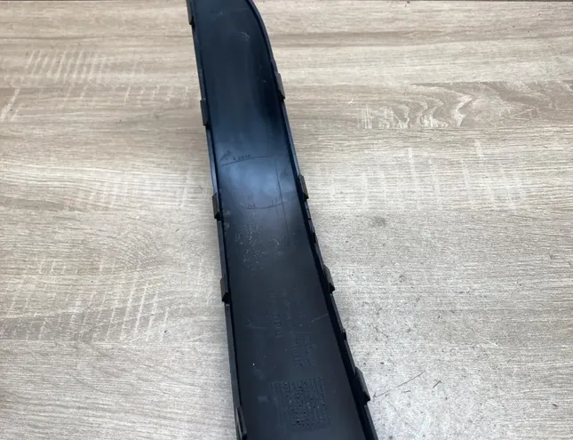 MERCEDES-BENZ A-Class W168 (1997-2004) Centrálna lišta zadného nárazníka 1688850721 34438278