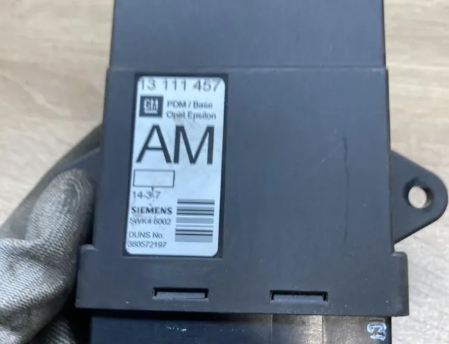 OPEL Vectra C (2002-2005) Rear Left Door Control Unit 13111457 34282043