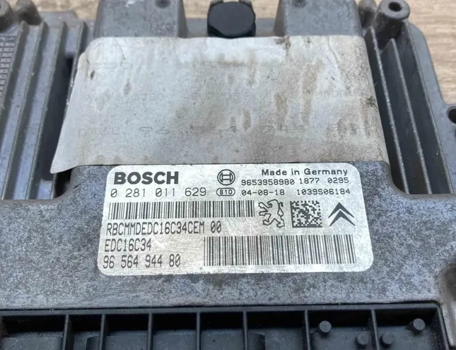 CITROËN C4 1 generation (2004-2011) Блок управления двигателем 9656494480,0281011629 34387069