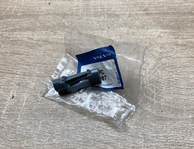 VOLVO S80 1 generation (1998-2006) Right Side Roof Strip Trim 9190967 34442753