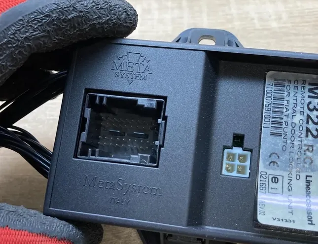 FIAT Punto 2 generation (1999-2003) Блок управления сигнализацией M322 34432642