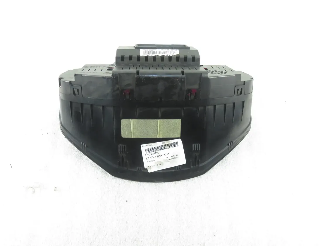 SKODA Octavia 2 generation (2004-2013) Speedometer 1Z0920812D 28125933