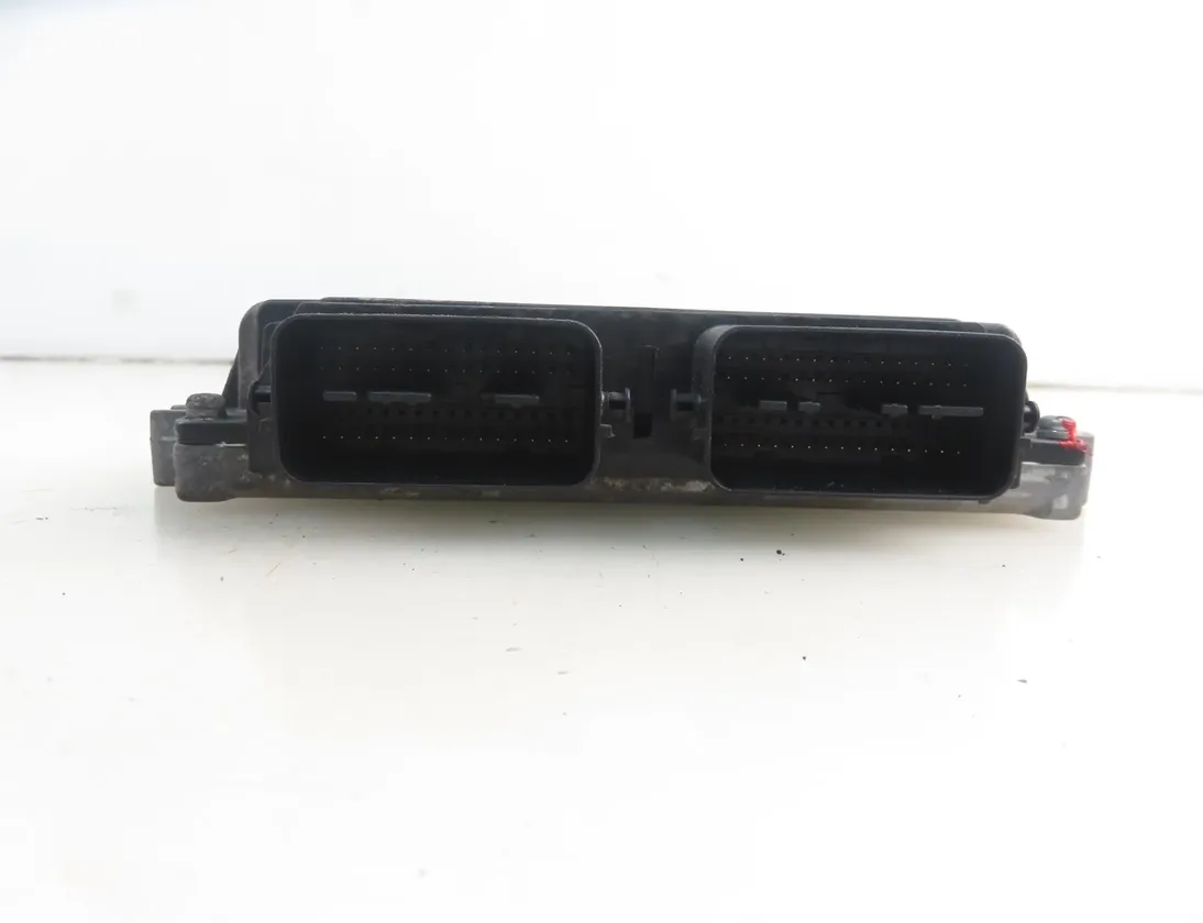 SUZUKI Swift 3 generation (2004-2010) Kontrolná jednotka 1123003031,3392063JH 29808698