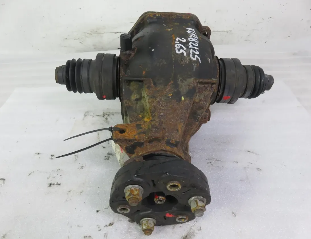 MERCEDES-BENZ C-Class W203/S203/CL203 (2000-2008) Rear Axle A2033510008,265 33526537