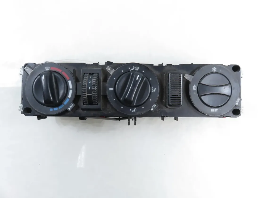MERCEDES-BENZ Vito W638 (1996-2003) Climate  Control Unit 33526776