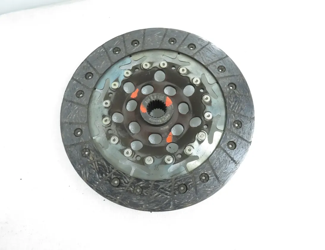 RENAULT Scenic 2 generation (2003-2010) Setrvačník 124036910,324036310,8200359036 33527194