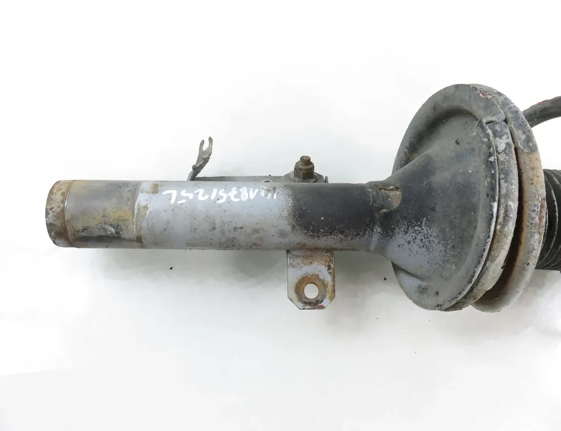 FORD Tourneo 2 generation (2006-2013) Ľavý predný tlmič nárazov 33583275