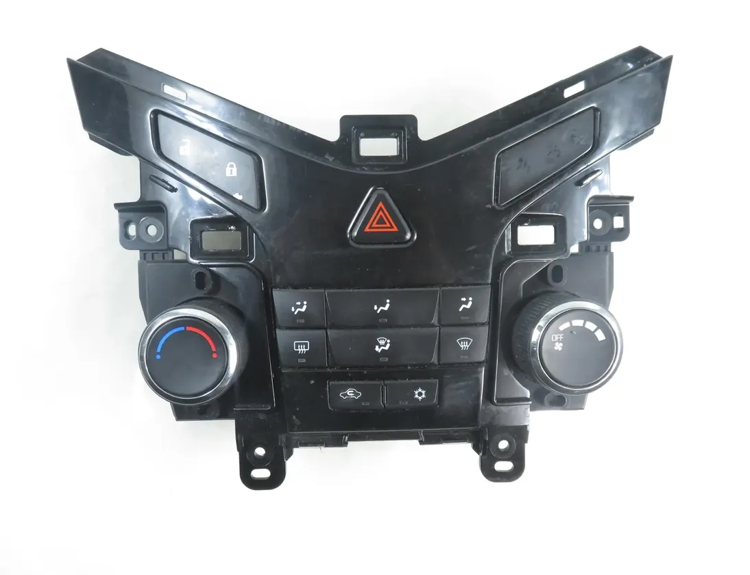CHEVROLET Cruze 1 generation (2009-2015) Klimatizačná jednotka 33583437