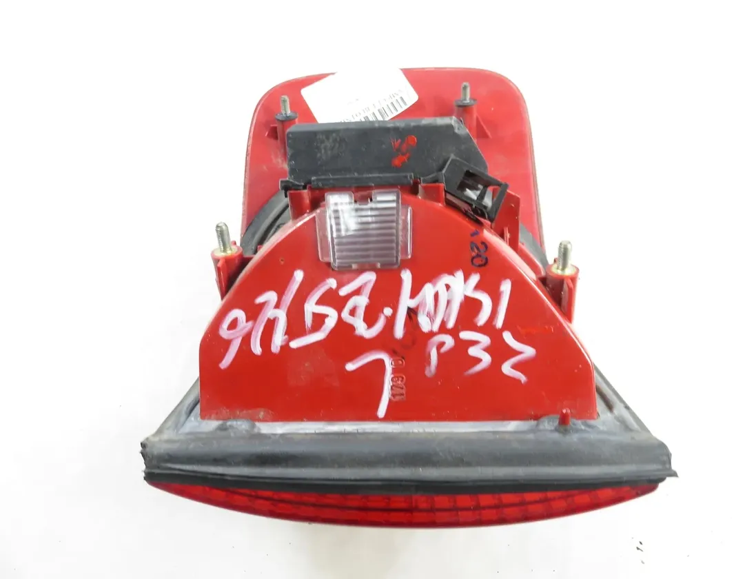 AUDI 80 B4 (1991-1996) Ľavé zadné koncové svetlo 33919383