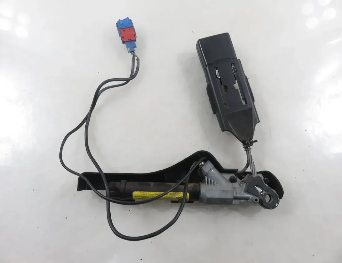 CITROËN C3 1 generation (2002-2010) Ремень безопасности передний левый 33919514