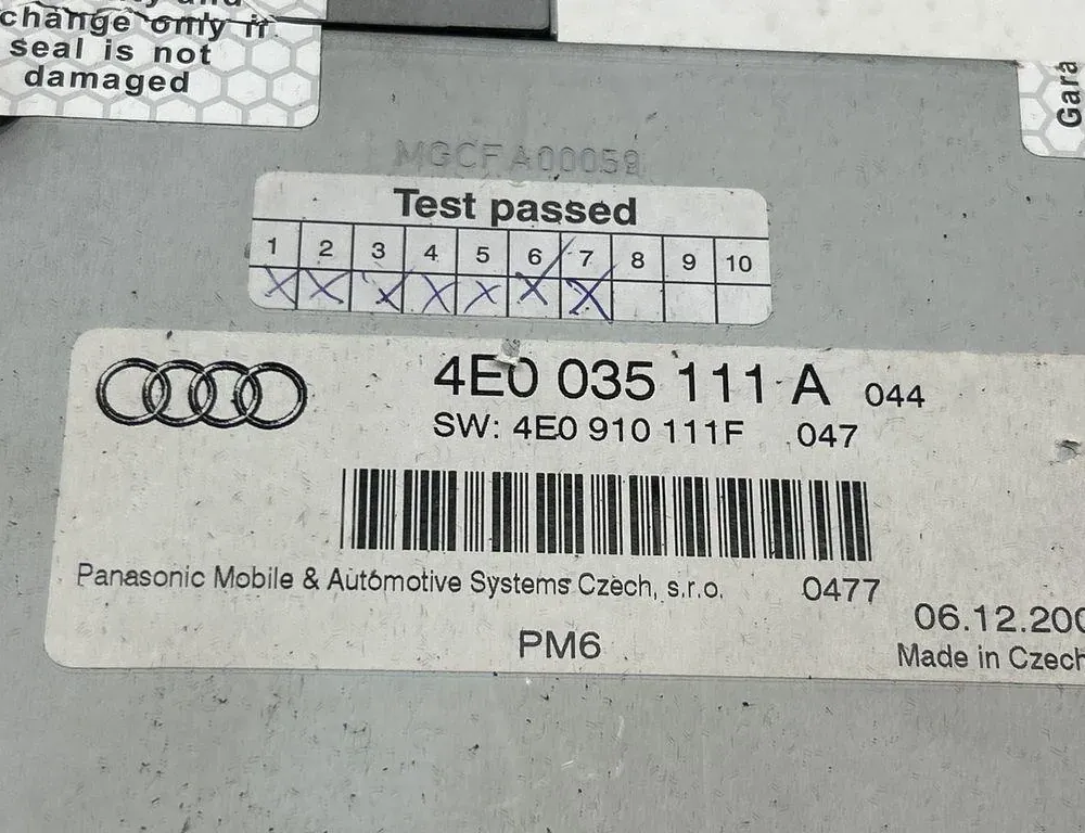 AUDI A6 C6/4F (2004-2011) CD menič 4E0035111A,4E0910111F 34111332