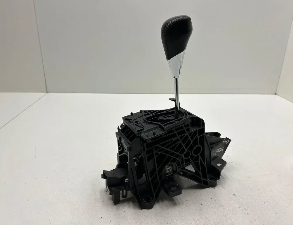 TOYOTA Avensis 3 generation (2009-2020) Gear Shifting Mechanism 75C584LH 34106312