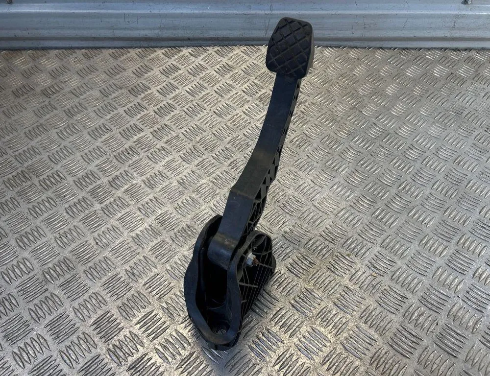 VOLKSWAGEN Passat B7 (2010-2015) Clutch Pedal 450057101,ZD09012007,3C1721059AC 34105375