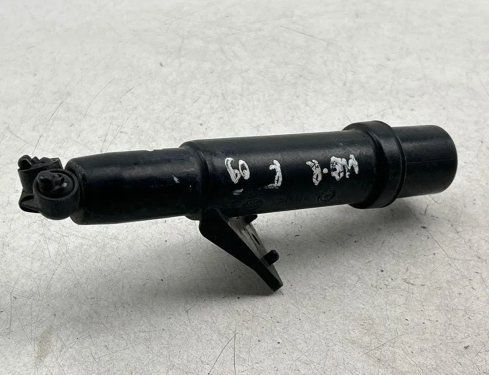 MERCEDES-BENZ R-Class W251 (2005-2017) Right Side Headlight Washer 2518600647,8WT00868702 34119744