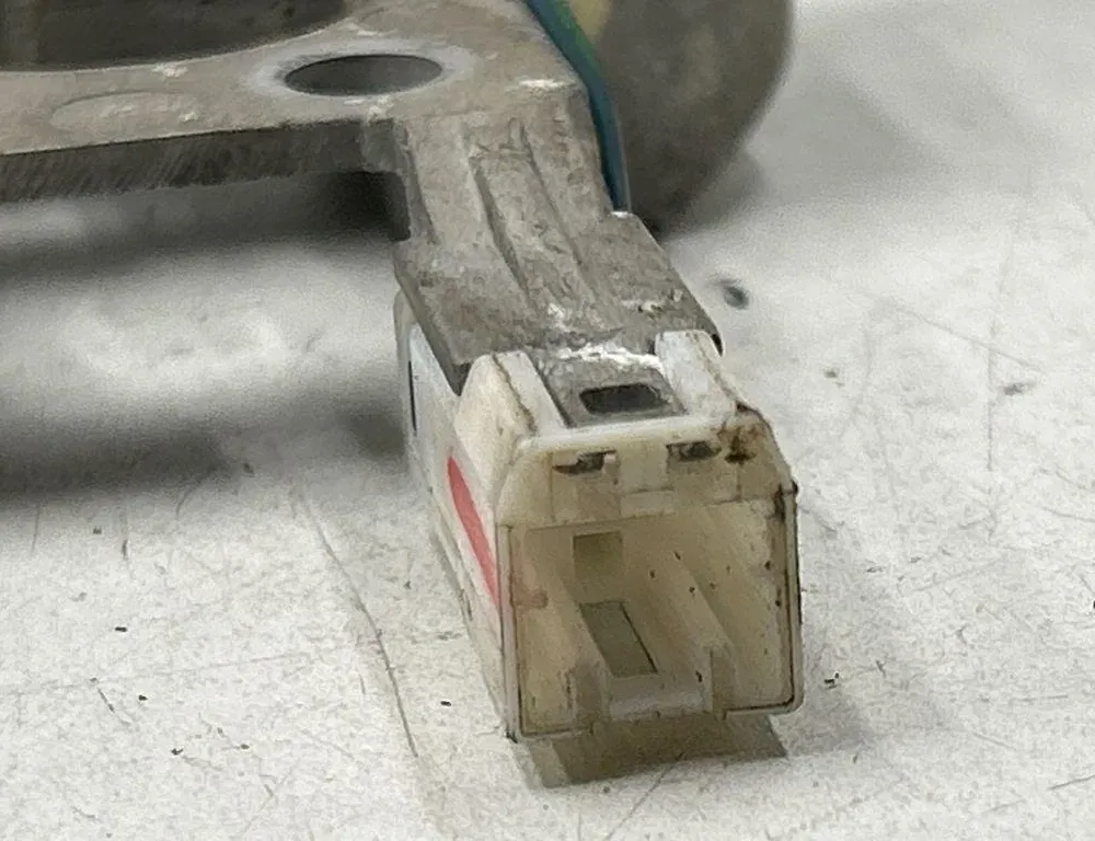 CITROËN C-Crosser 1 generation (2007-2013) Механизм переключения передач 10636821,2401A004,C68016XE 34100843