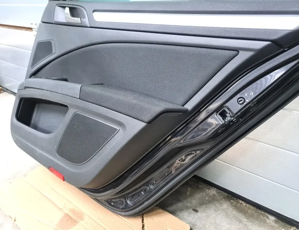 SKODA Superb 2 generation (2008-2015) Боковые двери правые 1ZF9R,F9R 33797006